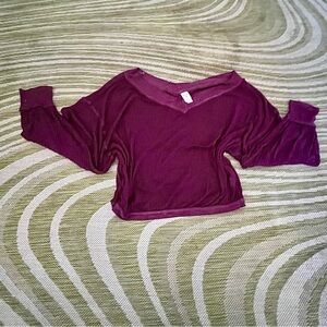 💜Free People Slouchy Long Sleeve Lounge Top💜